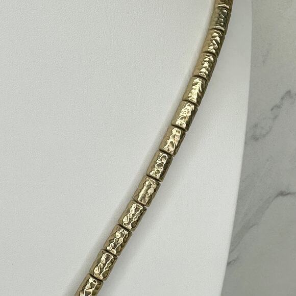 Chico's Beaded Hammered Metal Pendant Gold Tone Necklace ✨ - Picture 9 of 10